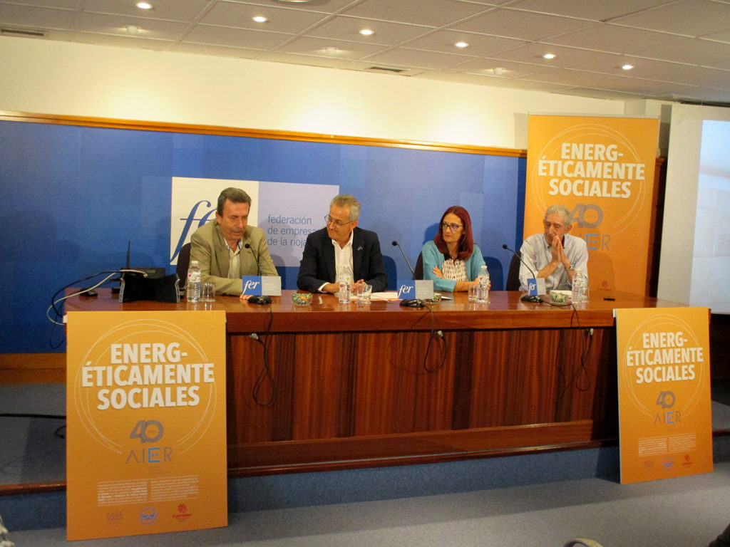 La AIER mejora las instalaciones eléctricas de nuestro Banco, Cáritas y APIR a través de su proyecto social “Energéticamente sociales”