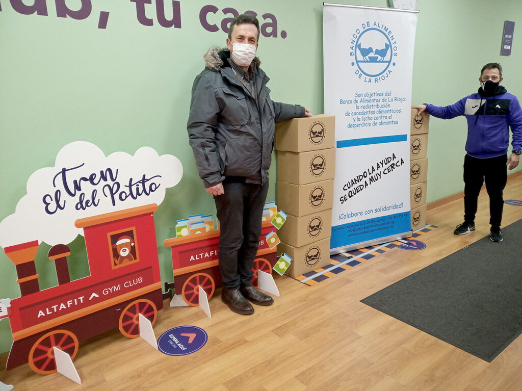 La Organización A.M.P.A. San Asensio dona al Banco de Alimentos 2.023,94 euros y Altafit Gym Club recoge 50,75 kilos de alimentos