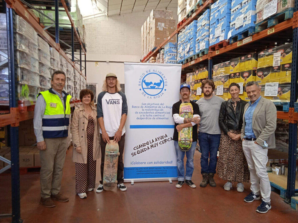 La Asociación por la Promoción de la Cultura del Skateboarding en La Rioja entrega al Banco de Alimentos de La Rioja 3.700 euros